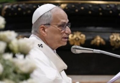 Pope urges AI safeguards, warns against tech dominance
