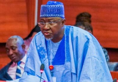 Kebbi senator dumps APC ahead of senate primaries, cites internal crisis