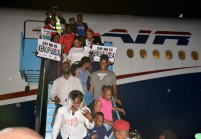 FG begins plans to repatriate Nigerians from South Africa over xenophobic attacks