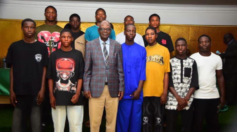 ONDO GOVT REHABILITATES STUDENTS INVOLVED IN SIGN-OUT-RELATED DISTURBANCES